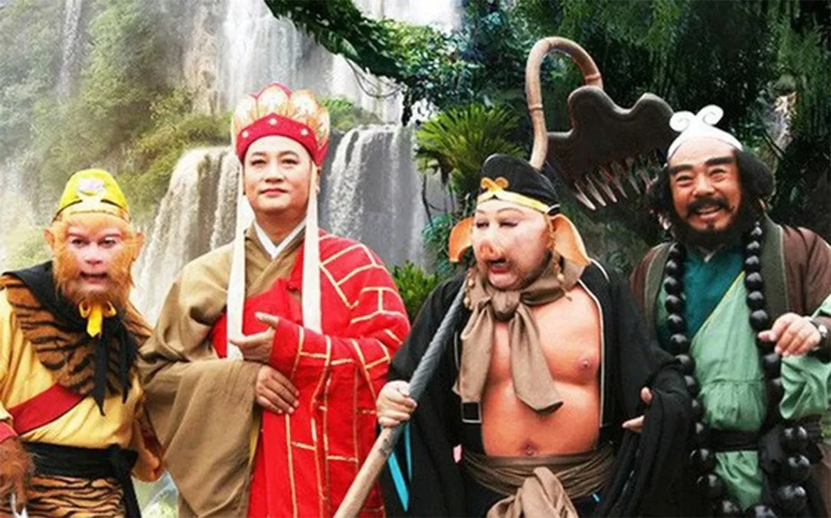 ven-man-bi-mat-tay-du-ky-sau-40-nam-lan-dau-cong-bo-anh-hiem-hang-trieu-khan-gia-xem-phim-khong-nhin-thay-2