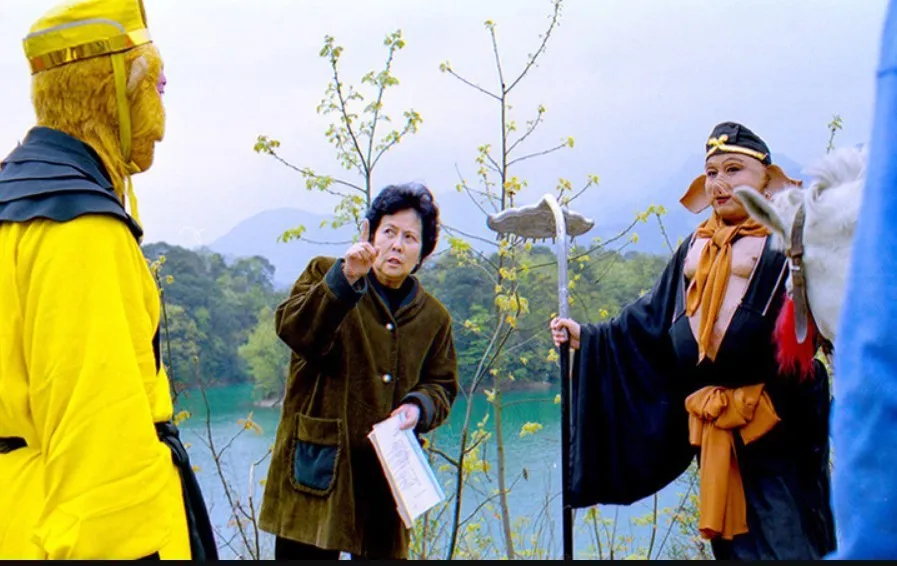 ven-man-bi-mat-tay-du-ky-sau-40-nam-lan-dau-cong-bo-anh-hiem-hang-trieu-khan-gia-xem-phim-khong-nhin-thay-5