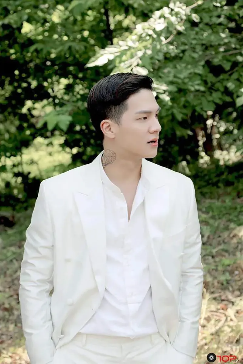 mot-ca-si-bi-phu-nu-tac-dong-giua-pho-neu-khong-co-tai-xe-taxi-da-xay-ra-hoa-lon-2