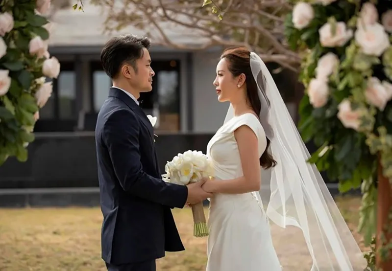 hoa-hau-thu-hoai-chia-tay-chong-doanh-nhan-kem-10-tuoi-sau-7-nam-chung-song-5