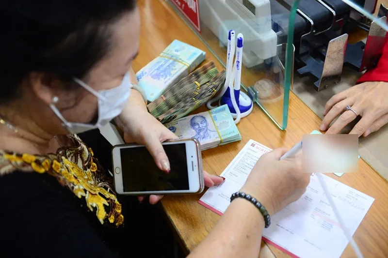 mat-so-tiet-kiem-lam-sao-de-rut-tien-co-mot-cach-giup-lay-lai-tien-nhanh-chong-4