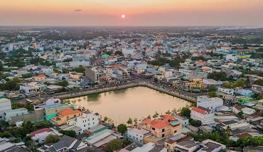 viet-nam-co-mot-noi-nhieu-hoang-hau-nhat-tu-xua-su-that-dang-sau-cai-noi-my-nhan-la-gi-6