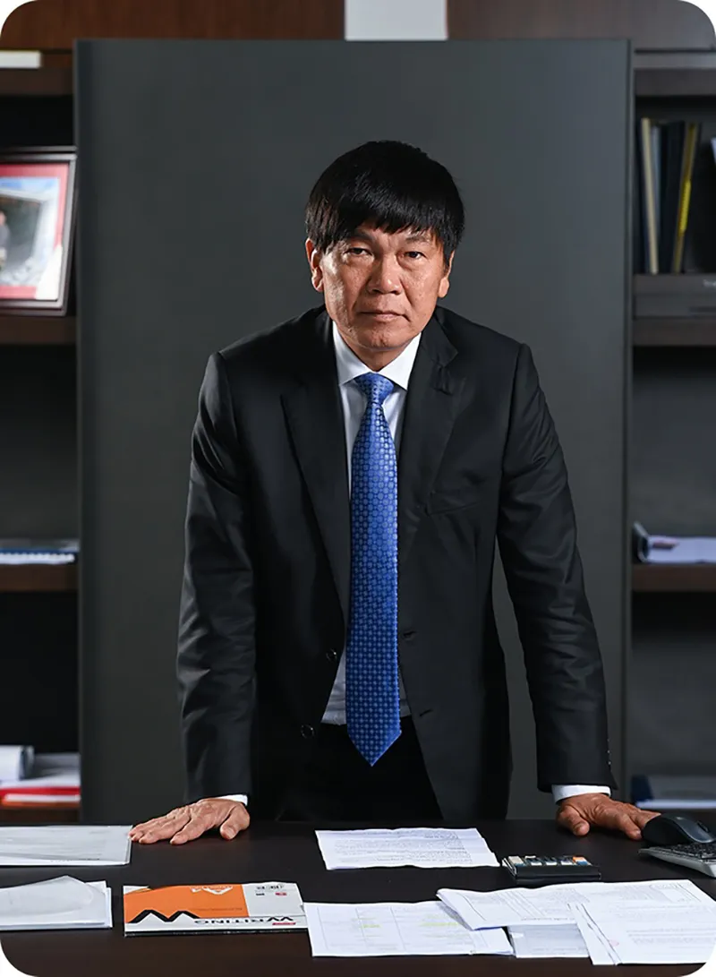 nam-giu-40000-ty-va-giau-nhat-nhi-viet-nam-vi-sao-vua-thep-tran-dinh-long-van-thich-di-tra-da-an-com-nha-2