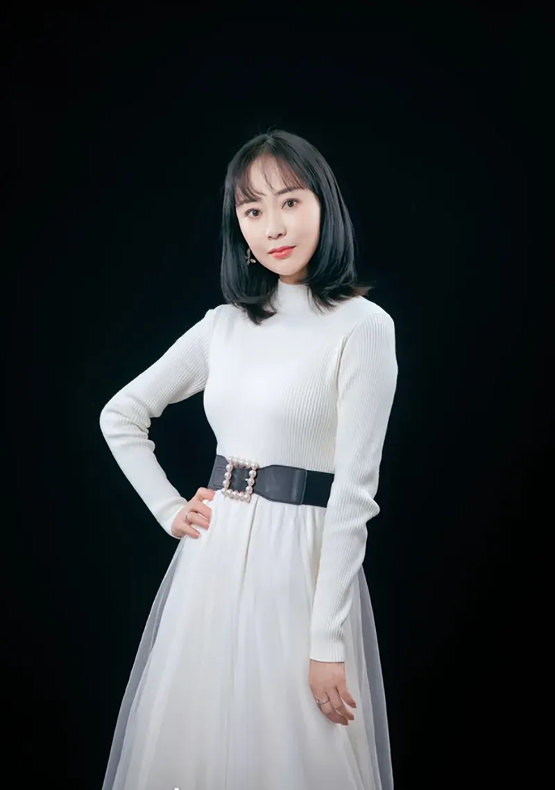 nguoi-phu-nu-u50-ket-hon-voi-con-trai-ban-than-phan-ung-me-chong-the-nao-2