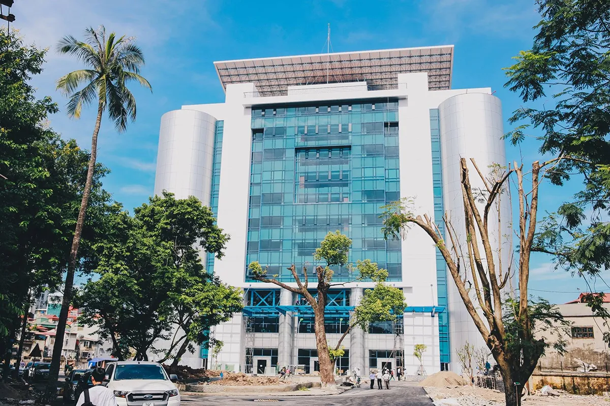 nhung-thu-khoa-thi-tot-nghiep-thpt-2023-chon-hoc-truong-dai-hoc-nao-1