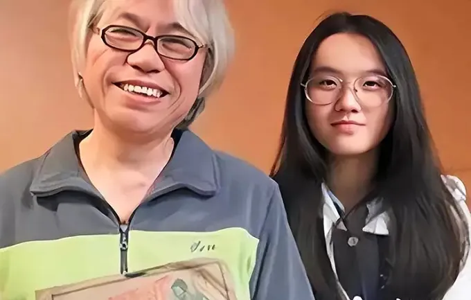 ro-tin-lam-tinh-an-vo-tre-kem-40-tuoi-cua-ly-khon-thanh-qua-doi-sau-2-thang-nhan-di-chuc-khung-4