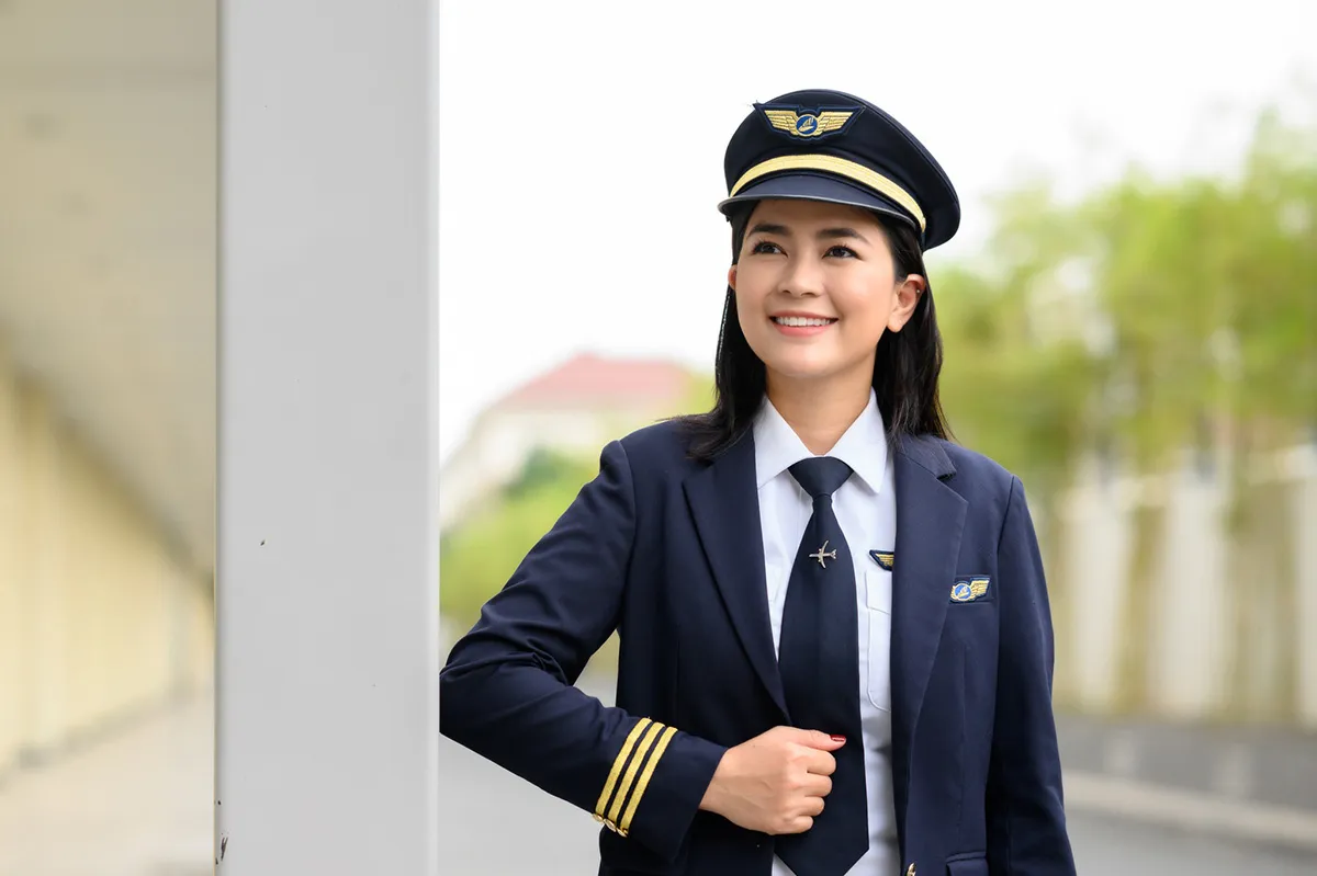 mot-dien-vien-noi-tieng-chi-5-ty-hoc-phi-cong-khang-dinh-khong-co-dai-gia-bao-nuoi-3