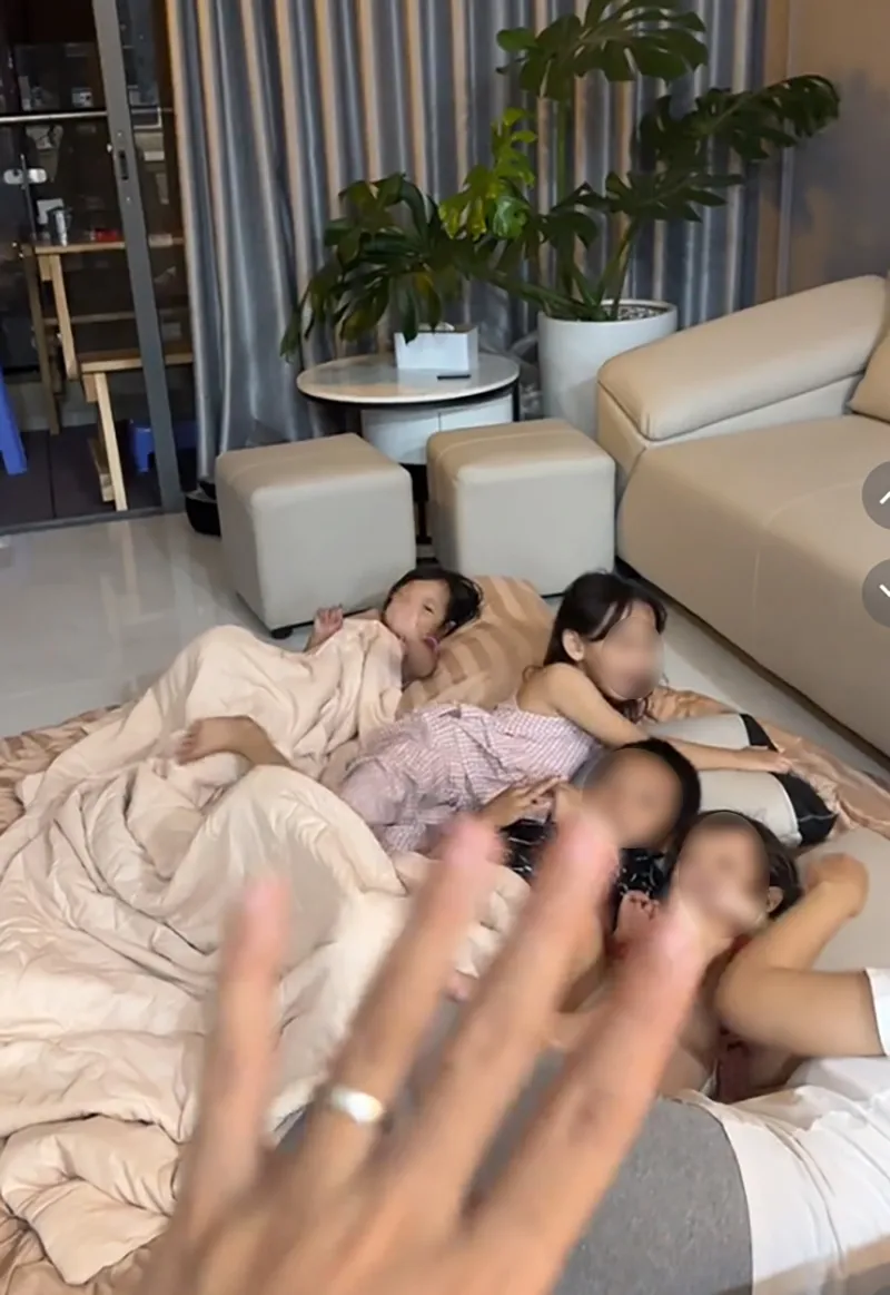 vo-chong-duc-nhan-chi-tien-trieu-cuu-me-bau-va-5-dua-tre-cho-len-nha-minh-ngu-du-khong-biet-goc-gac-6