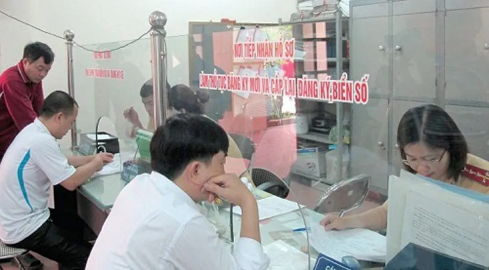 tu-thang-82023-5-thay-doi-quan-trong-trong-chinh-sach-moi-se-co-hieu-luc-can-nam-ro-de-khong-bi-thiet-1