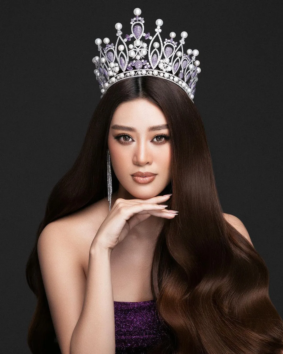 vi-sao-hoa-hau-hoan-vu-viet-nam-doi-ten-quoc-te-la-miss-cosmo-ma-khong-giu-miss-universe-nhu-cu-2