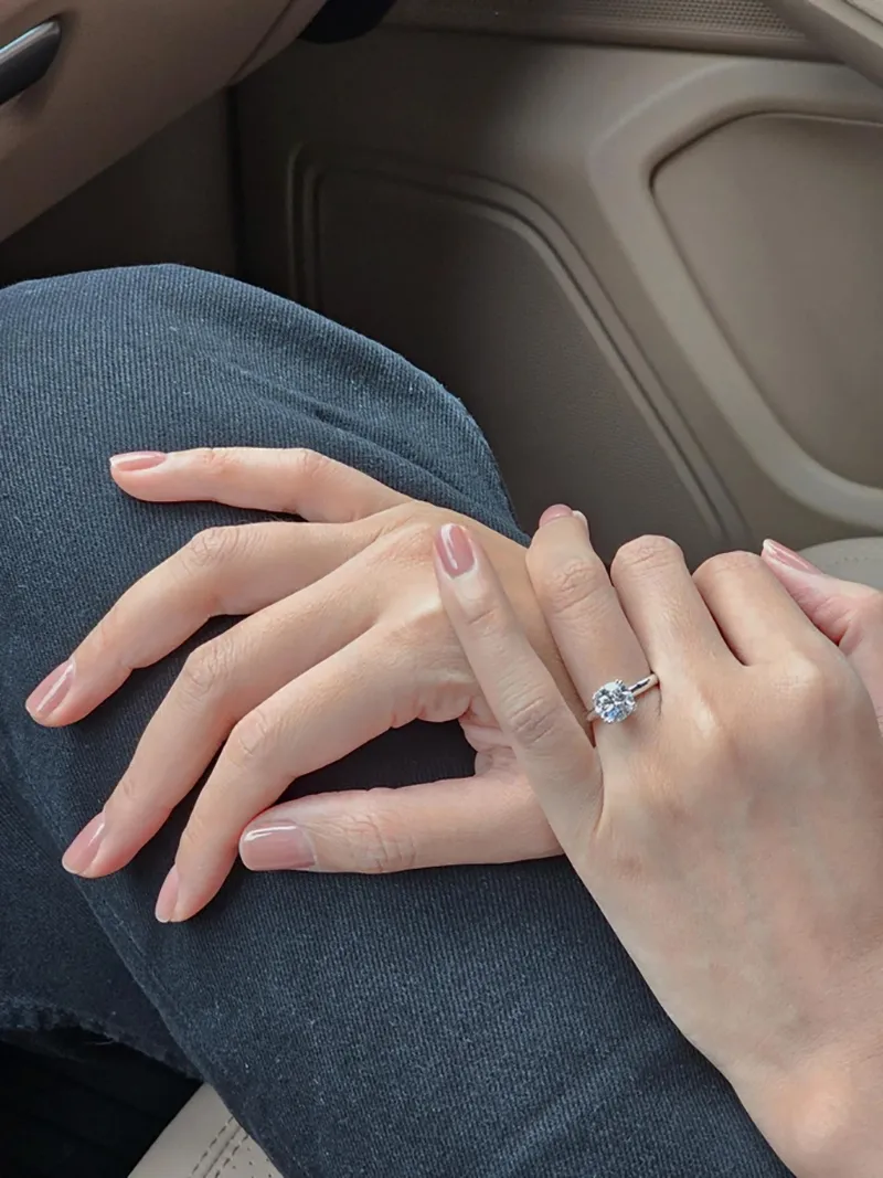 thanh-hang-xac-nhan-duoc-ban-trai-cau-hon-danh-tinh-nua-kia-la-ai-1