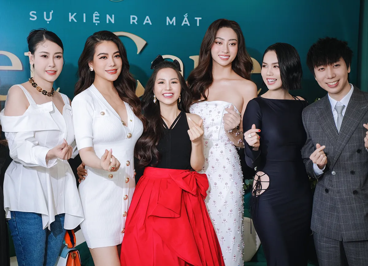 truong-ngoc-anh-va-tran-bao-son-hoi-ngo-sau-9-nam-ly-hon-1