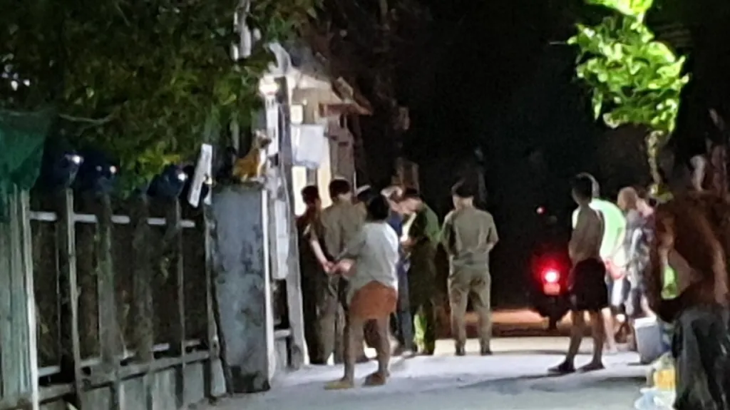 nguoi-bo-lai-xe-vao-san-nha-vo-tinh-tong-trung-con-gai-2-tuoi-2