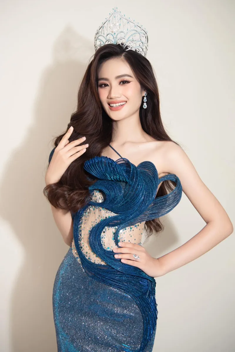 thuy-tien-lien-tuc-dinh-han-bi-mang-vi-dang-anh-tuoi-cuoi-luc-y-nhi-gap-chuyen-bi-hoi-don-ve-quang-linh-3
