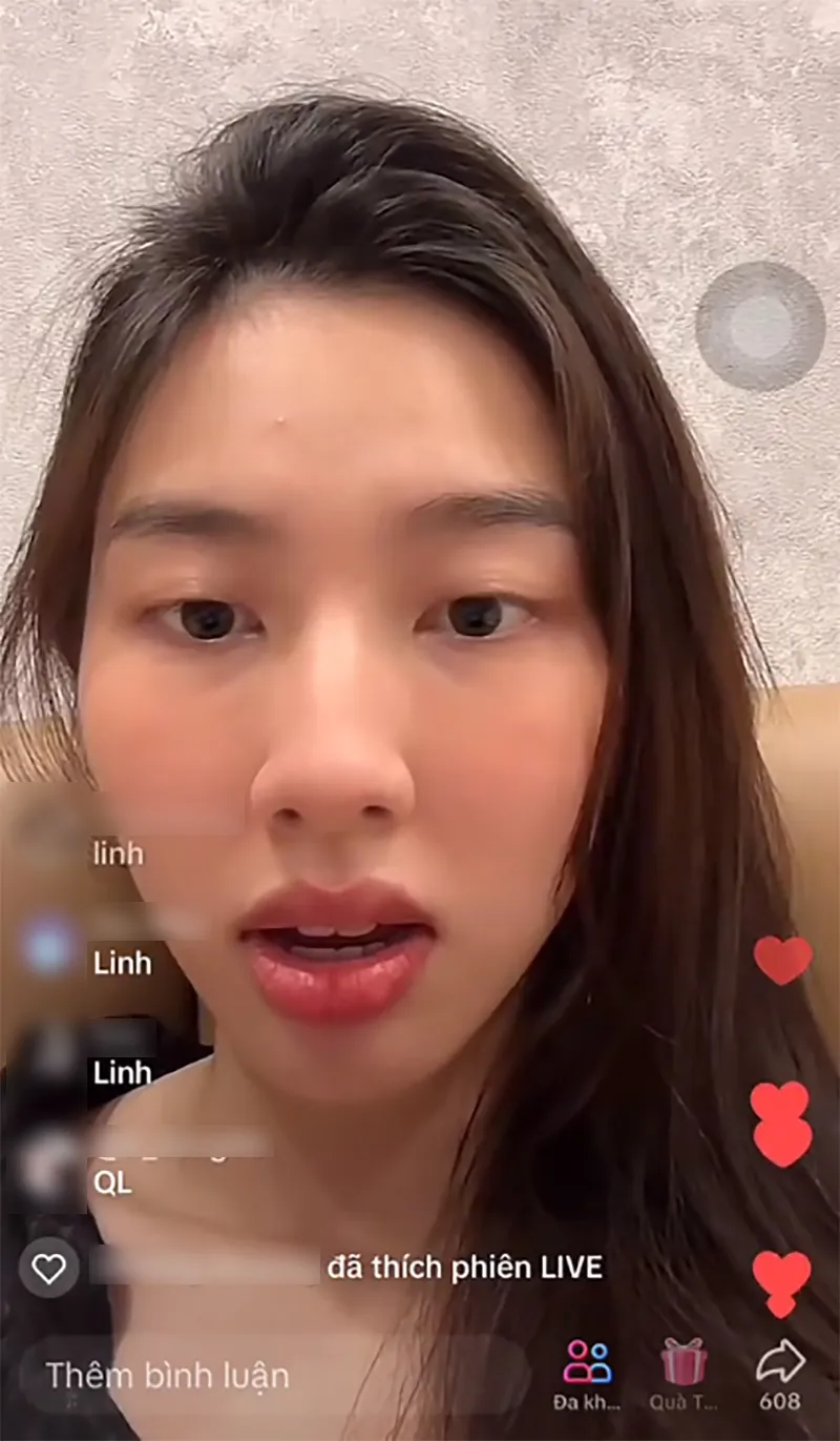 thuy-tien-lien-tuc-dinh-han-bi-mang-vi-dang-anh-tuoi-cuoi-luc-y-nhi-gap-chuyen-bi-hoi-don-ve-quang-linh-6