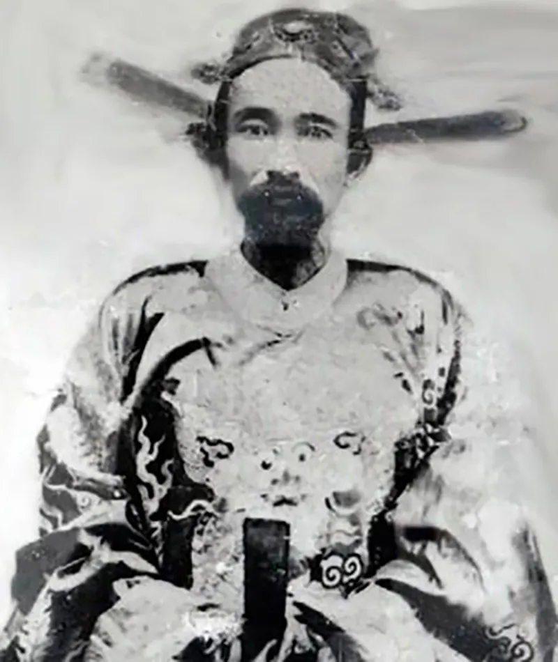 ngoi-truong-cap-ba-lau-doi-nhat-viet-nam-con-ton-tai-den-nay-nam-ngay-vi-tri-dat-dia-bac-nhat-2