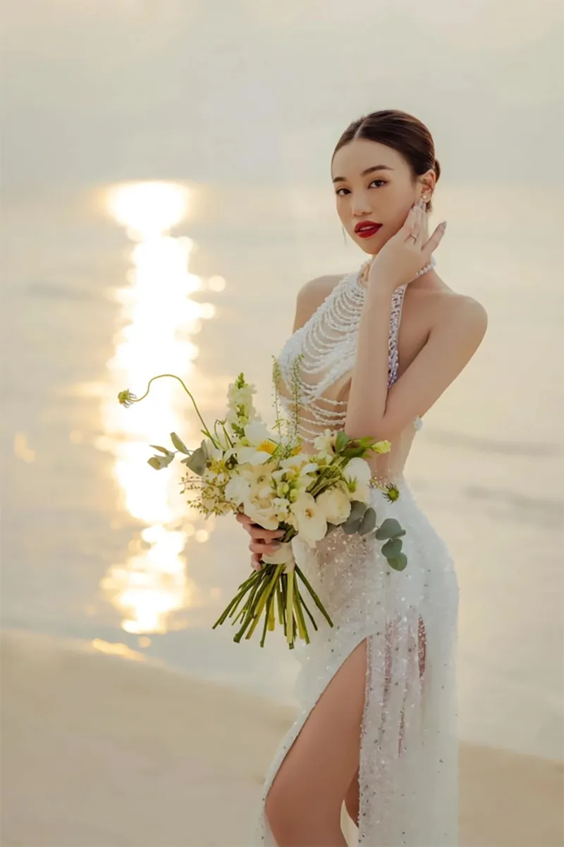 danh-tinh-nguoi-dep-tra-vinh-hot-ran-ran-sau-mot-dem-nho-man-catwalk-co-tam-buoc-ra-tu-qua-thi-8