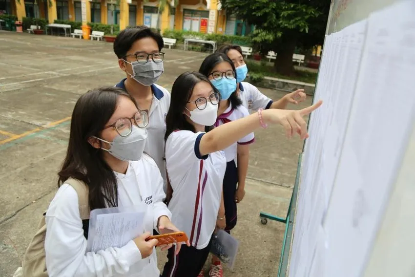 truoc-8-9-thi-sinh-trung-tuyen-dh-phai-lam-ngay-1-dieu-neu-khong-muon-truot-oan-5