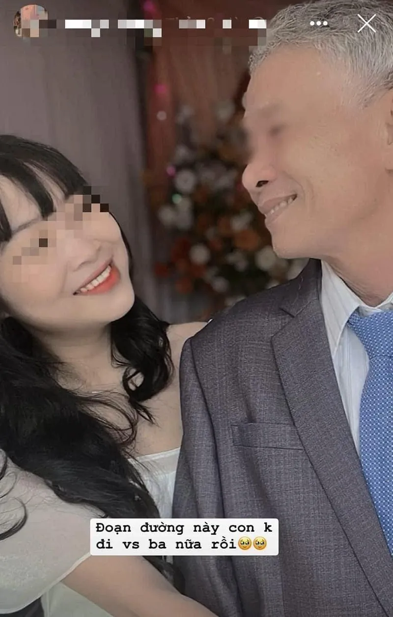 xot-xa-hinh-anh-cha-gia-ngoi-chap-tay-cau-nguyen-suot-dem-o-hoi-an-cho-tin-con-gai-nhung-khong-co-phep-mau-2