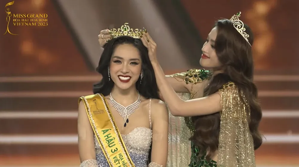vi-sao-hong-hanh-thi-ung-xu-vap-3-lan-nhung-duoc-khen-dinh-nhat-lich-su-miss-grand-vietnam-5