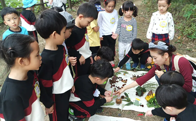 vong-1-co-kich-thuoc-kho-tin-co-giao-mam-non-bi-phu-huynh-de-don-kien-2