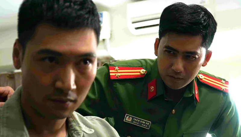 nam-dien-vien-viet-lap-ky-luc-dong-vai-cong-an-nhieu-nhat-man-anh-viet-4