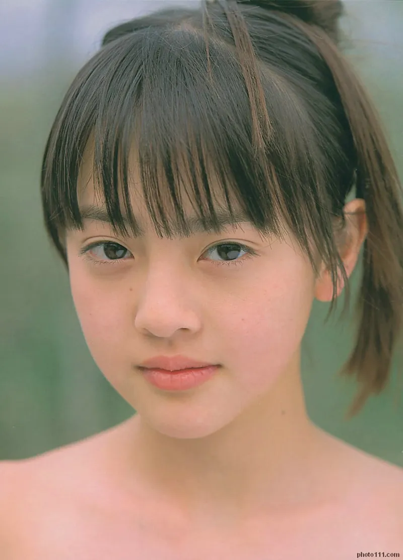 bi-mat-doi-tu-my-nam-dong-zoro-one-piece-hot-nhat-mxh-nghi-co-con-nam-14-tuoi-nhan-sac-cua-vo-gay-sot-12