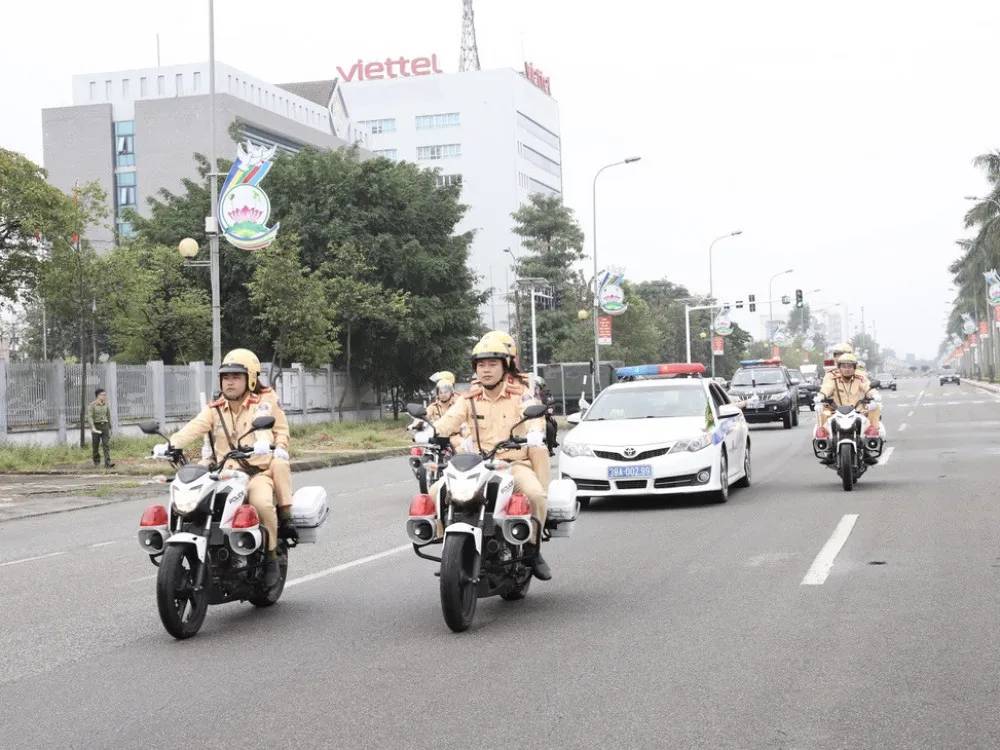 ngay-10-119-lich-phan-luong-giao-thong-don-tong-thong-my-joe-biden-den-viet-nam-tai-xe-nen-biet-keo-bi-phat-1