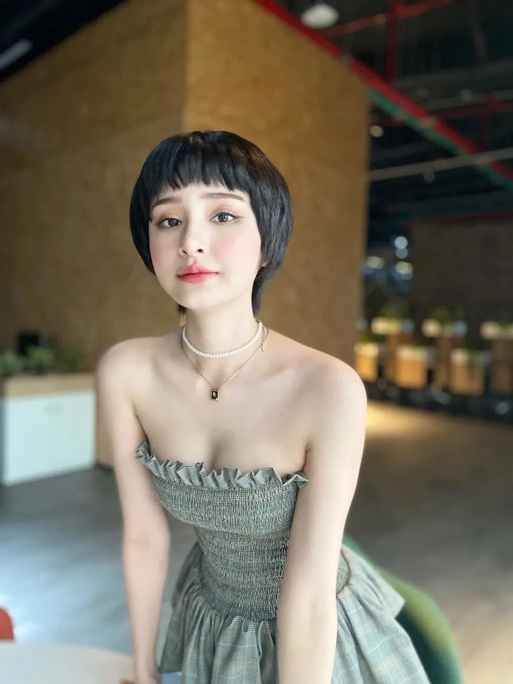 hien-ho-len-tieng-ve-tin-don-clip-10-phut-33-giay-lan-truyen-tren-mang-5