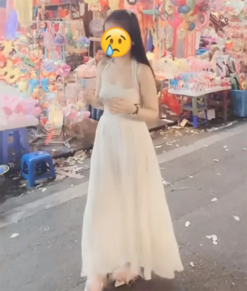 di-chup-hinh-trung-thu-nhung-bi-nghi-khong-mua-den-long-ung-ho-co-gai-bi-chu-tiem-tac-dong-vat-ly-4