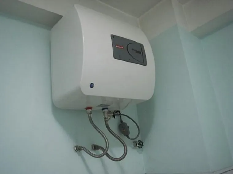 mot-thiet-bi-co-nguy-co-chay-no-cuc-cao-nhung-nha-nao-cung-co-lam-sao-de-su-dung-dung-cach-3