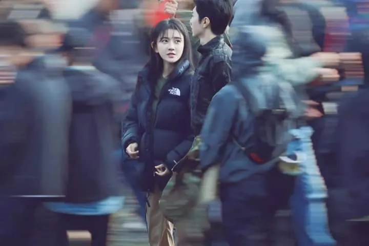 ban-trai-trieu-lo-tu-khien-fan-that-vong-khi-dong-phim-nguoi-linh-mac-chung-1-loi-nhieu-sao-nam-thuong-bi-1