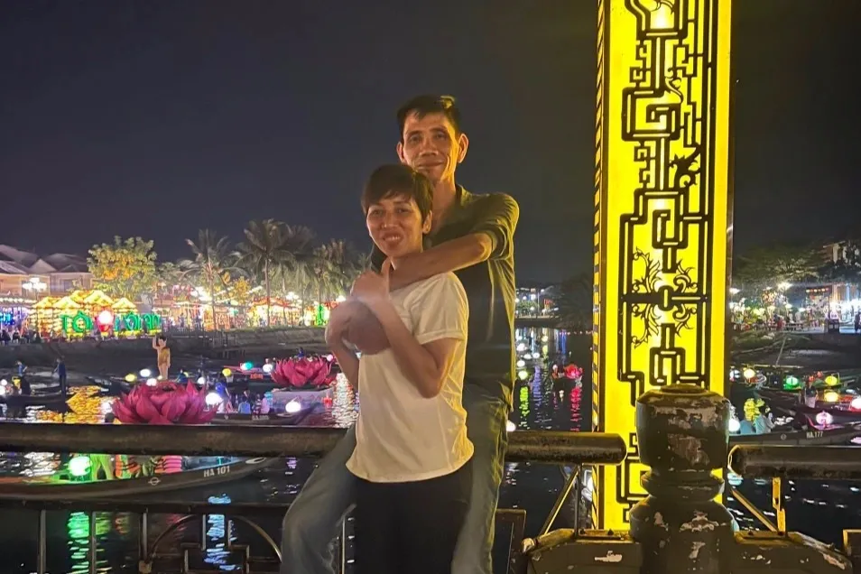 hy-huu-mot-phu-nu-ket-hon-voi-nguoi-dan-ong-nhiem-hiv-bang-long-song-chung-trong-trai-cai-nghien-3