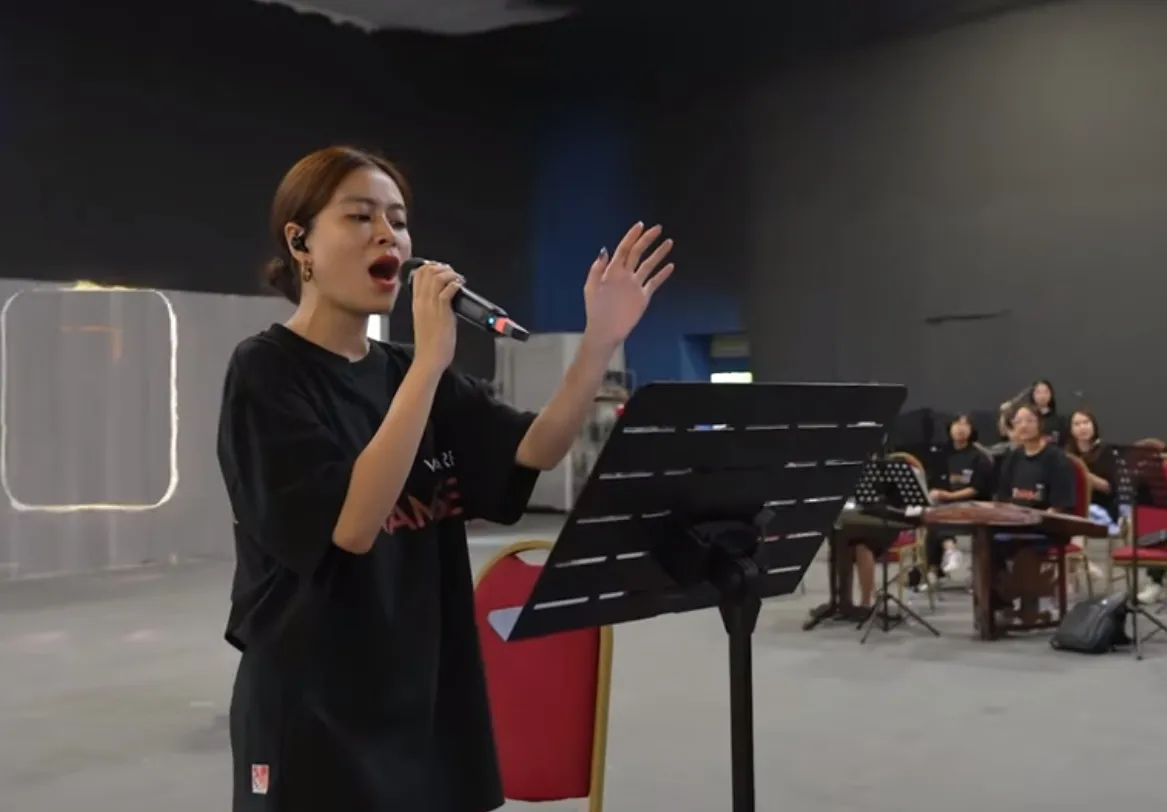 hoang-thuy-linh-tung-clip-hat-live-luyen-tap-cho-concert-sap-toi-dan-mang-danh-gia-the-nao-2