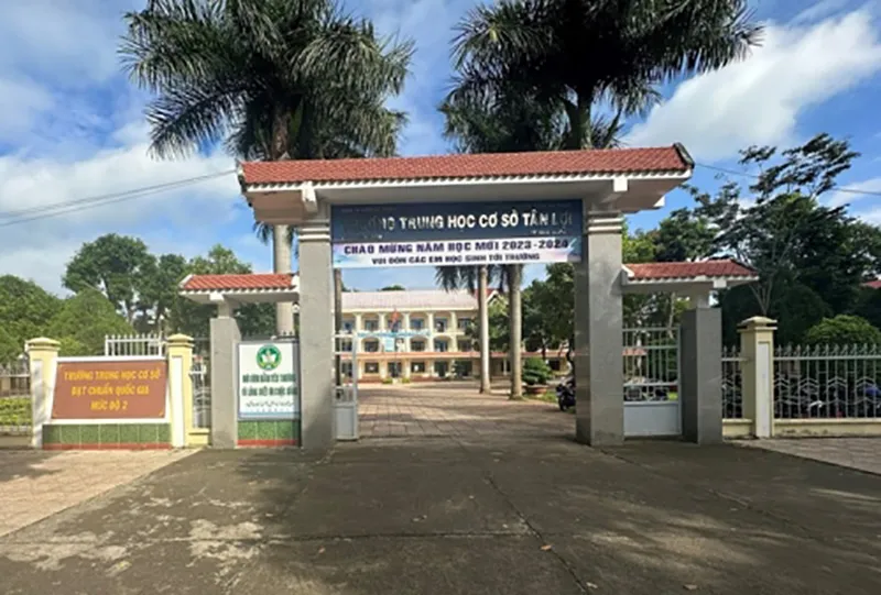 nu-sinh-lop-9-o-dak-lak-nga-quy-khi-dang-chay-ben-trong-tiet-the-duc-cap-cuu-ma-khong-qua-khoi-1