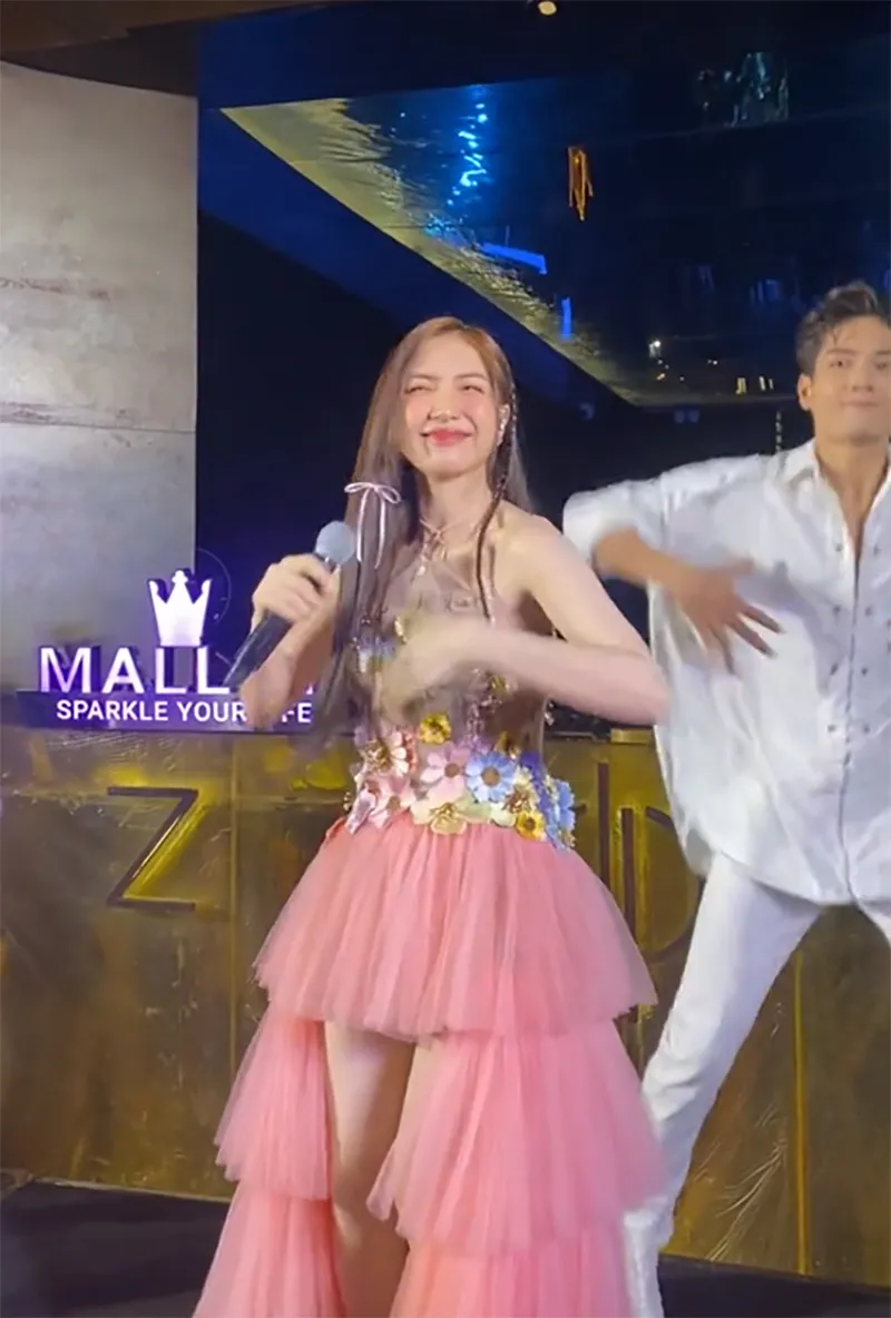 hoa-minzy-tung-skill-vua-hat-like-vua-nhay-cuc-sung-giua-tin-don-to-bung-2