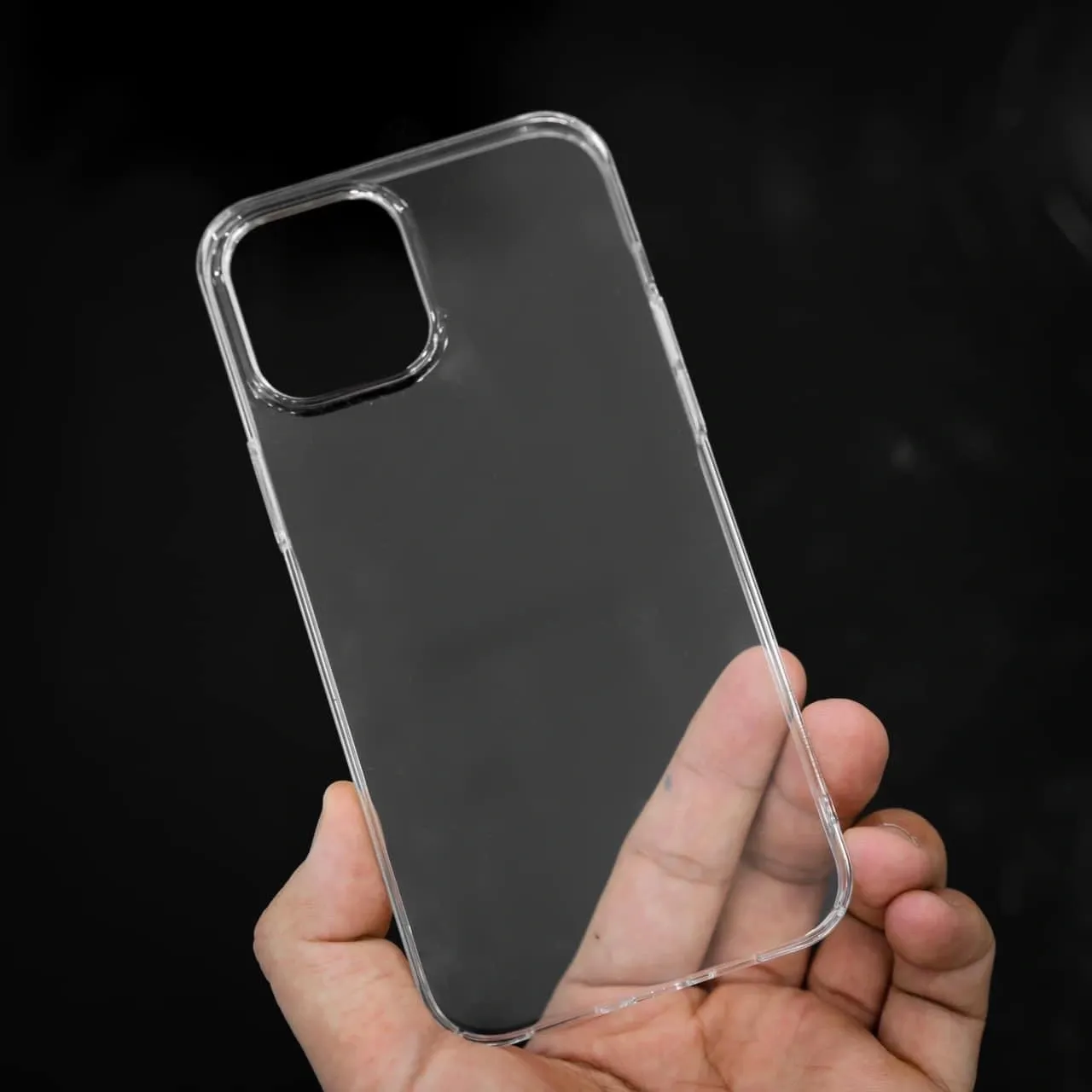 vi-sao-nguoi-nuoc-ngoai-khong-su-dung-op-lung-dien-thoai-4