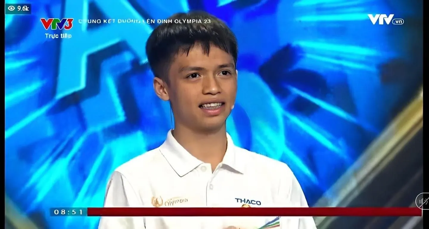 nam-sinh-duong-len-dinh-olympia-nhuong-cau-hoi-chua-tung-co-tien-le-nhung-lai-gay-tranh-luan-vi-1-ly-do-1
