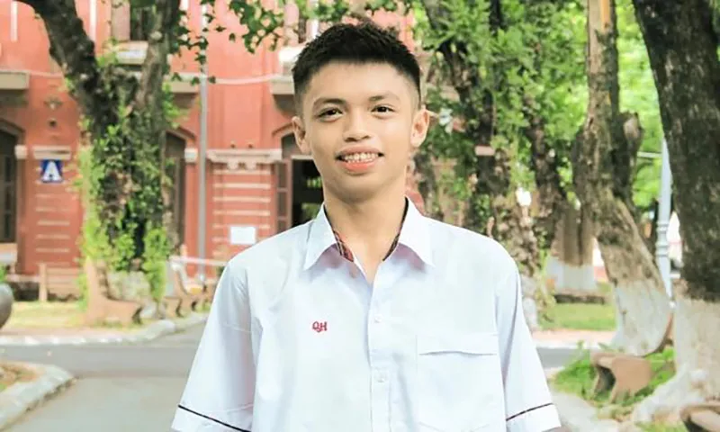 nam-sinh-duong-len-dinh-olympia-nhuong-cau-hoi-chua-tung-co-tien-le-nhung-lai-gay-tranh-luan-vi-1-ly-do-6