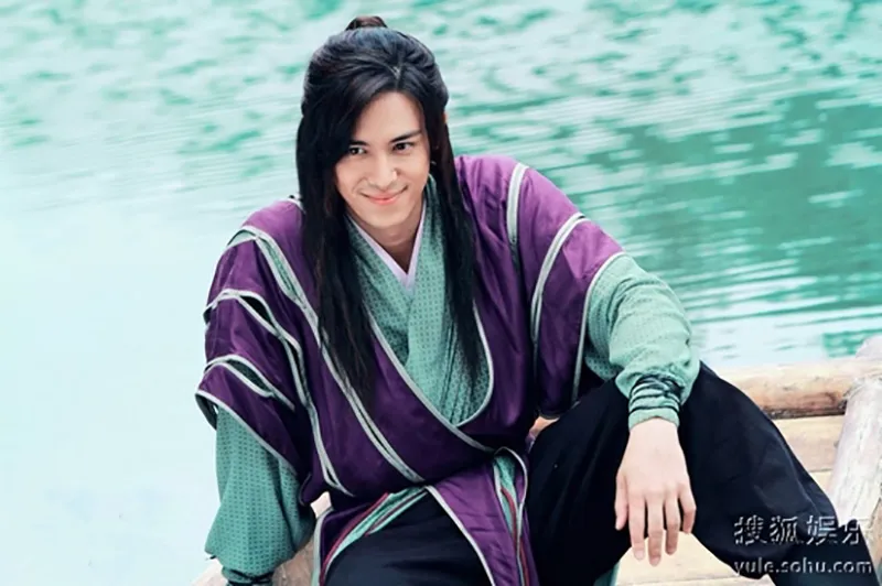 nam-tai-tu-con-cua-ong-trum-xa-hoi-den-tu-bo-gia-san-7000-ty-de-di-dong-phim-u50-van-dep-xuat-sac-4