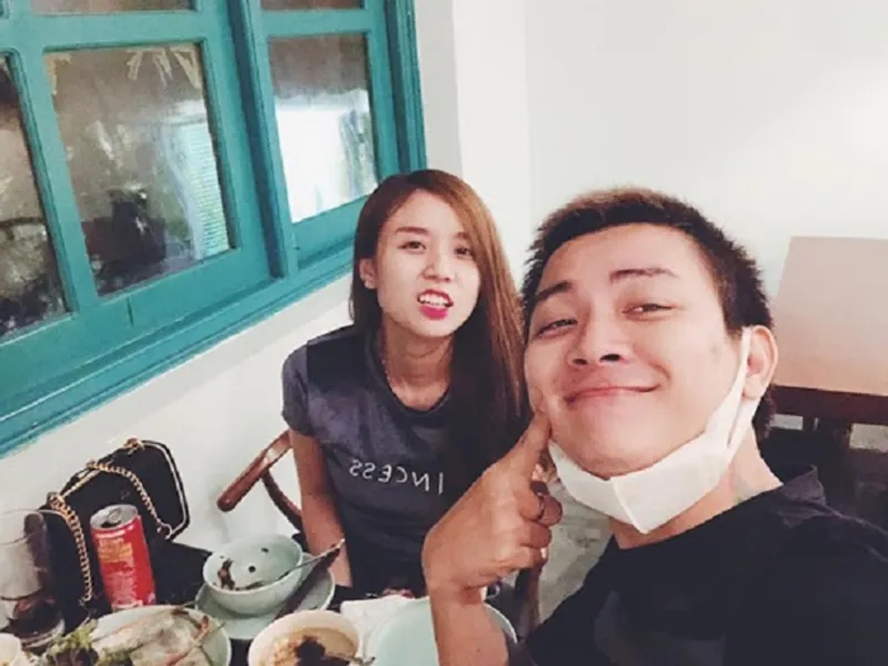 ro-clip-hoai-lam-gap-lai-vo-cu-va-om-ap-than-thiet-thuc-hu-the-nao-5