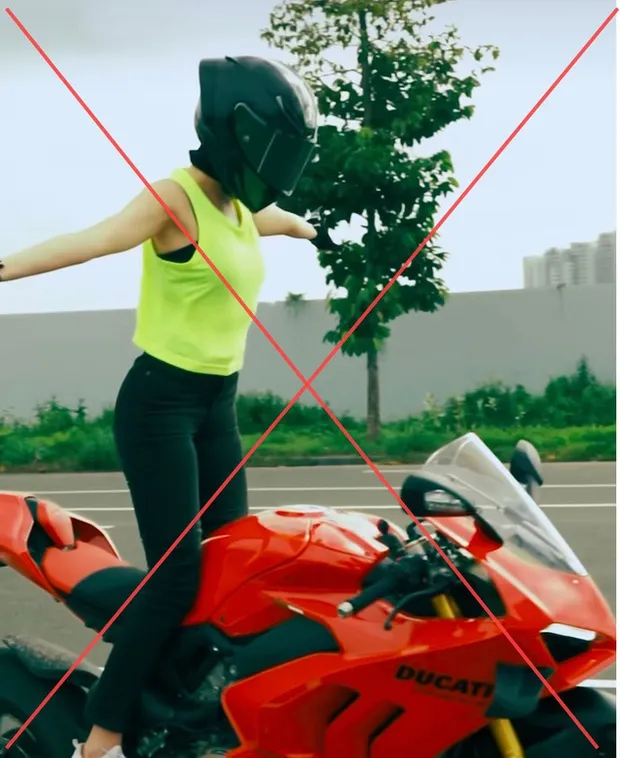 sau-clip-lai-xe-moto-bi-xu-phat-ngoc-trinh-tiep-tuc-nhan-gach-da-vi-1-hanh-dong-bi-cho-la-thach-thuc-4