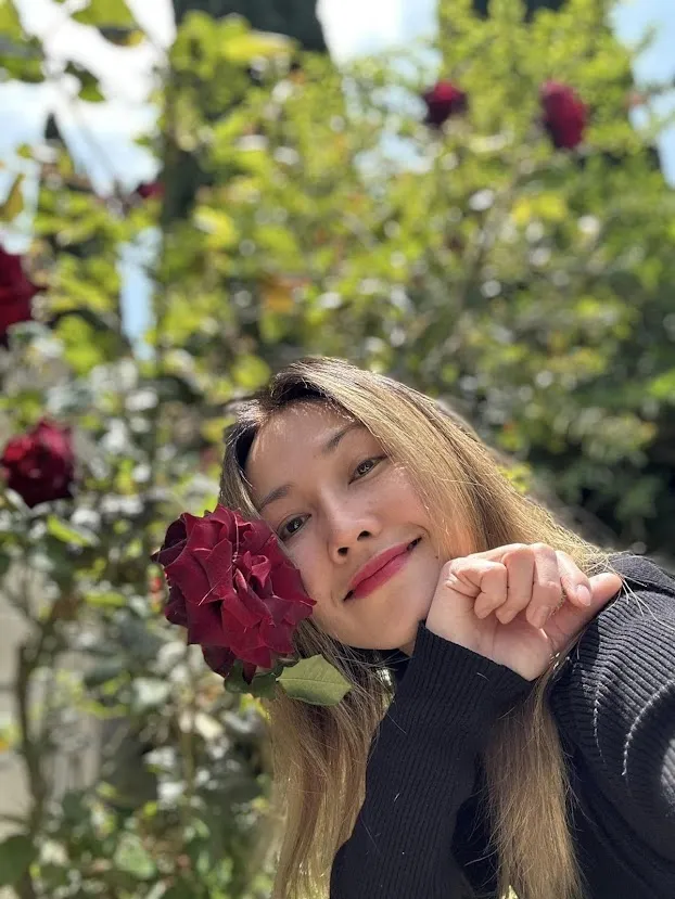 ut-rang-kim-hien-nghi-dong-phim-sang-my-cuoi-chong-thu-hai-ngay-ngay-an-vang-trang-tre-mai-bao-nam-2