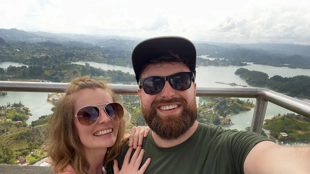 cap-doi-lap-camera-trong-chung-chu-cho-cung-ai-ngo-phat-hien-canh-ky-la-trong-ngoi-nha-co-135-nam-tuoi-1