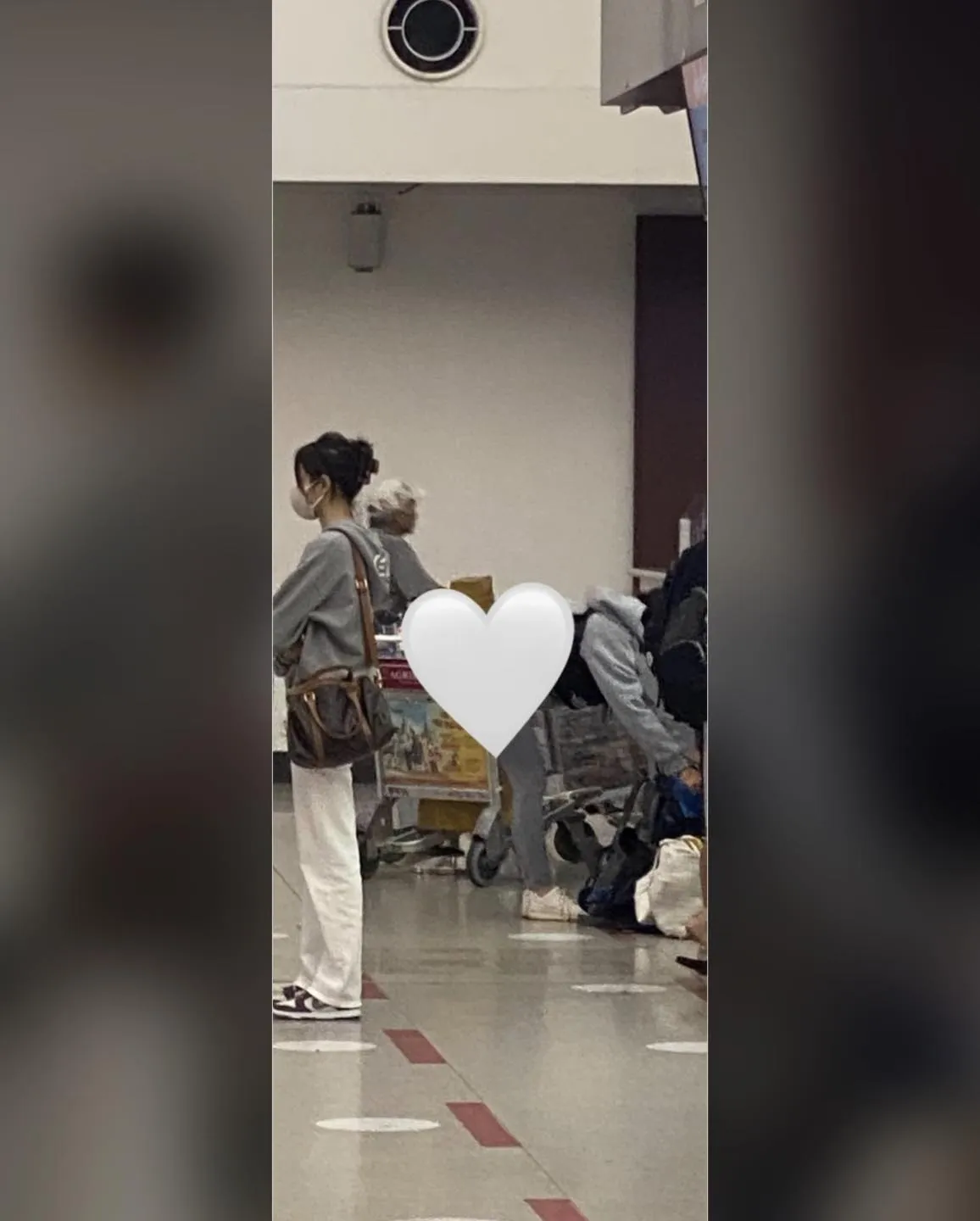 vi-sao-lisa-blackpink-den-tphcm-chua-day-1-ngay-da-gap-rut-bay-ve-thai-lan-1