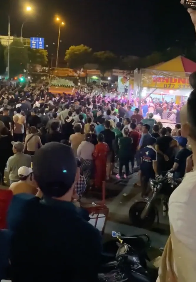 Ảnh chụp Màn hình 2023-10-21 lúc 21.44.58