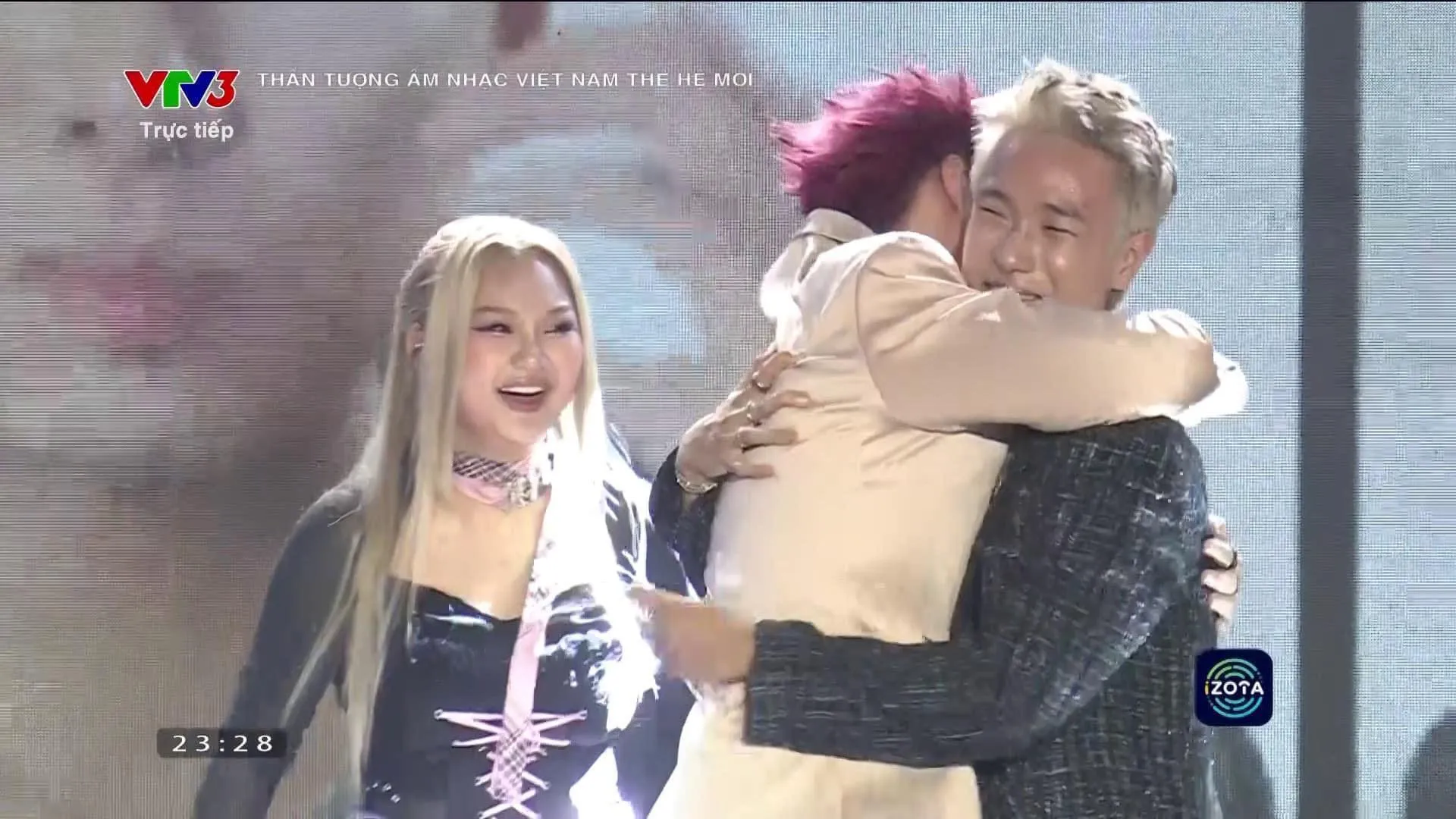 quan-quan-ha-an-huy-cua-vietnam-idol-2023-la-ai-1