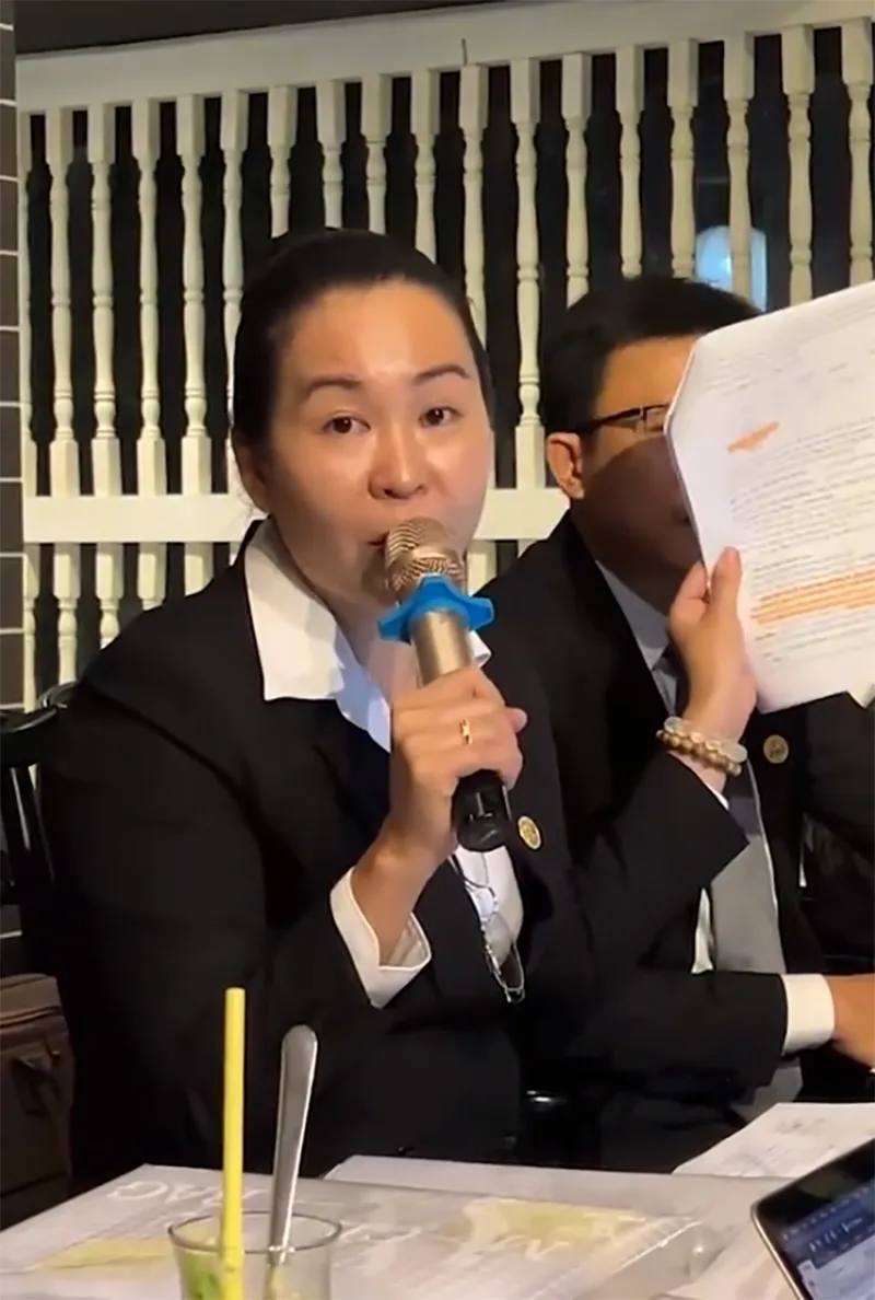 hong-loan-to-hong-phuong-ky-giay-mai-tang-truoc-cho-co-ns-vu-linh-ba-dua-giay-to-nha-dat-dan-dung-ke-ai-2