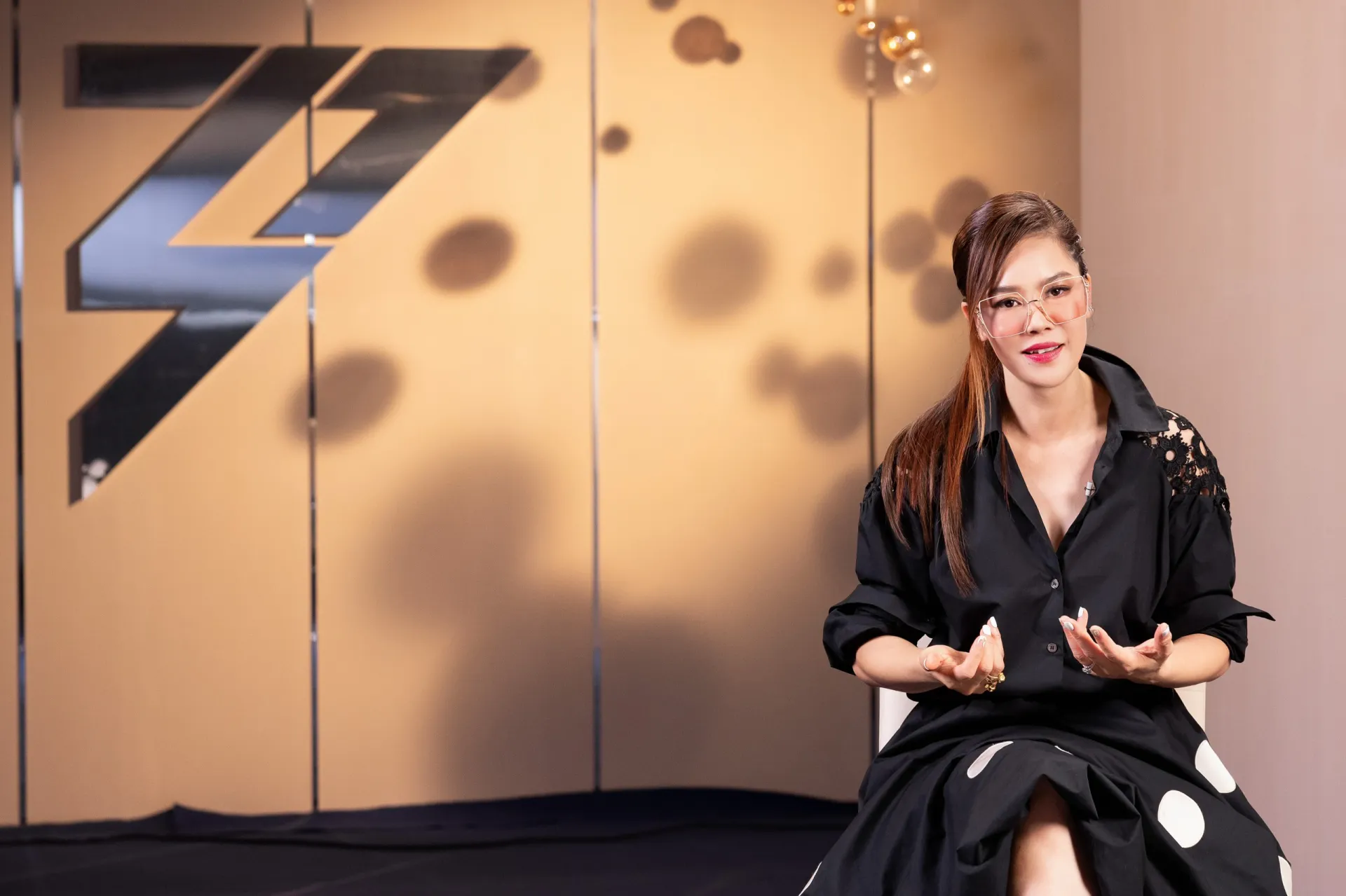 tu-vi-thu-phuong-chi-dep-2