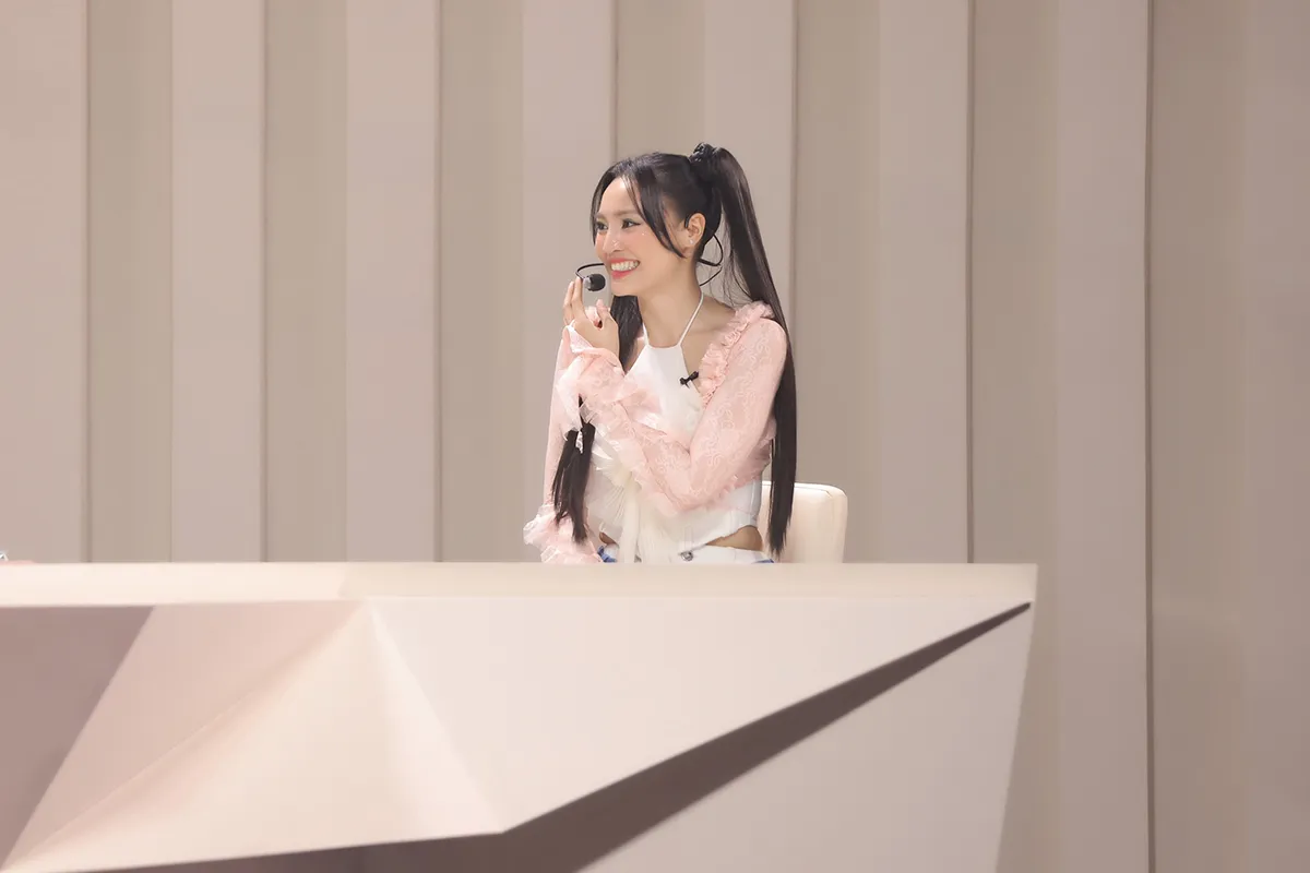 tap-1-chi-dep-dap-gio-re-song-2023-ninh-duong-lan-ngoc-gay-ngo-ngang-khi-vua-hat-vua-nhay-2